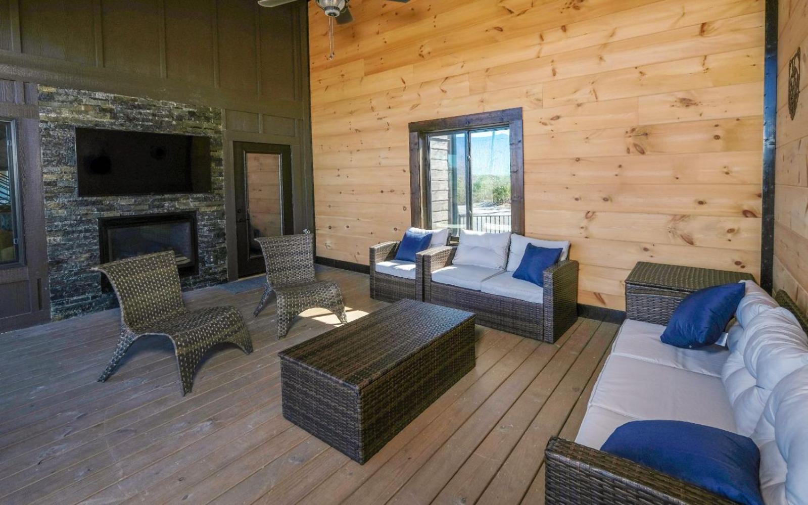Elevation Station Villa Gatlinburg Exterior photo